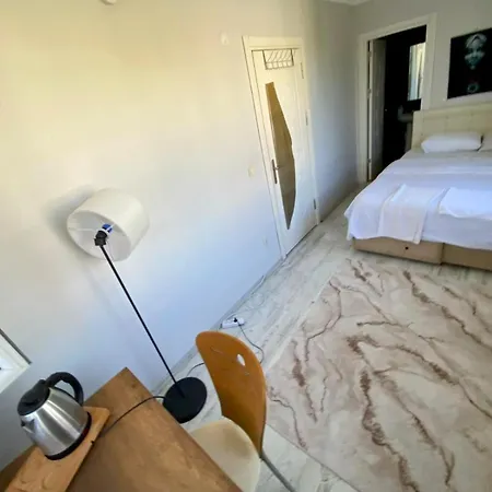 Bed & Breakfast Located In The Forest, 6 Minutes Away From Istanbul Airport Arnavutkoy