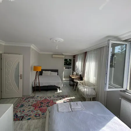 Bed & Breakfast Located In The Forest, 6 Minutes Away From Istanbul Airport Arnavutkoy