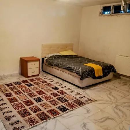 Located In The Forest, 6 Minutes Away From Istanbul Airport Bed & Breakfast *