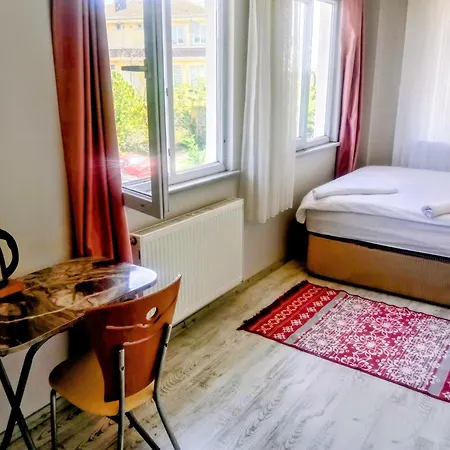 Located In The Forest, 6 Minutes Away From Istanbul Airport Bed & Breakfast *