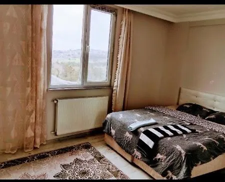 Bed & Breakfast Ahmet Teacher'S Villa, 6 Minutes From Istanbul Airport *