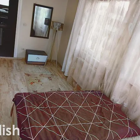 Ahmet Teacher'S Villa, 6 Minutes From Istanbul Airport Bed & Breakfast